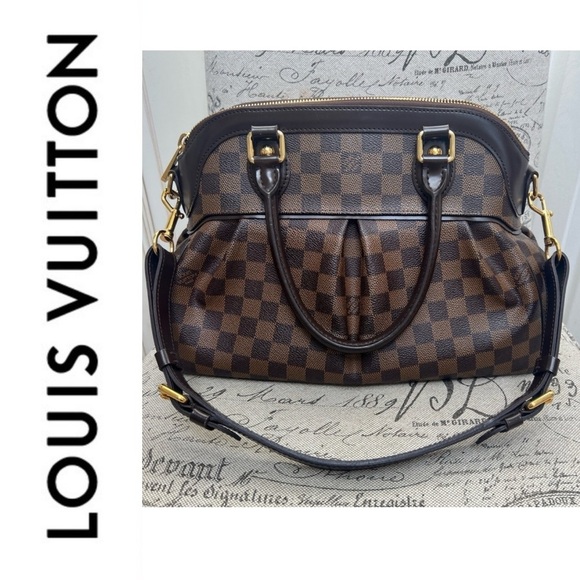 Gorgeous Authentic Louis Vuitton Trevi PM - Picture 1 of 17